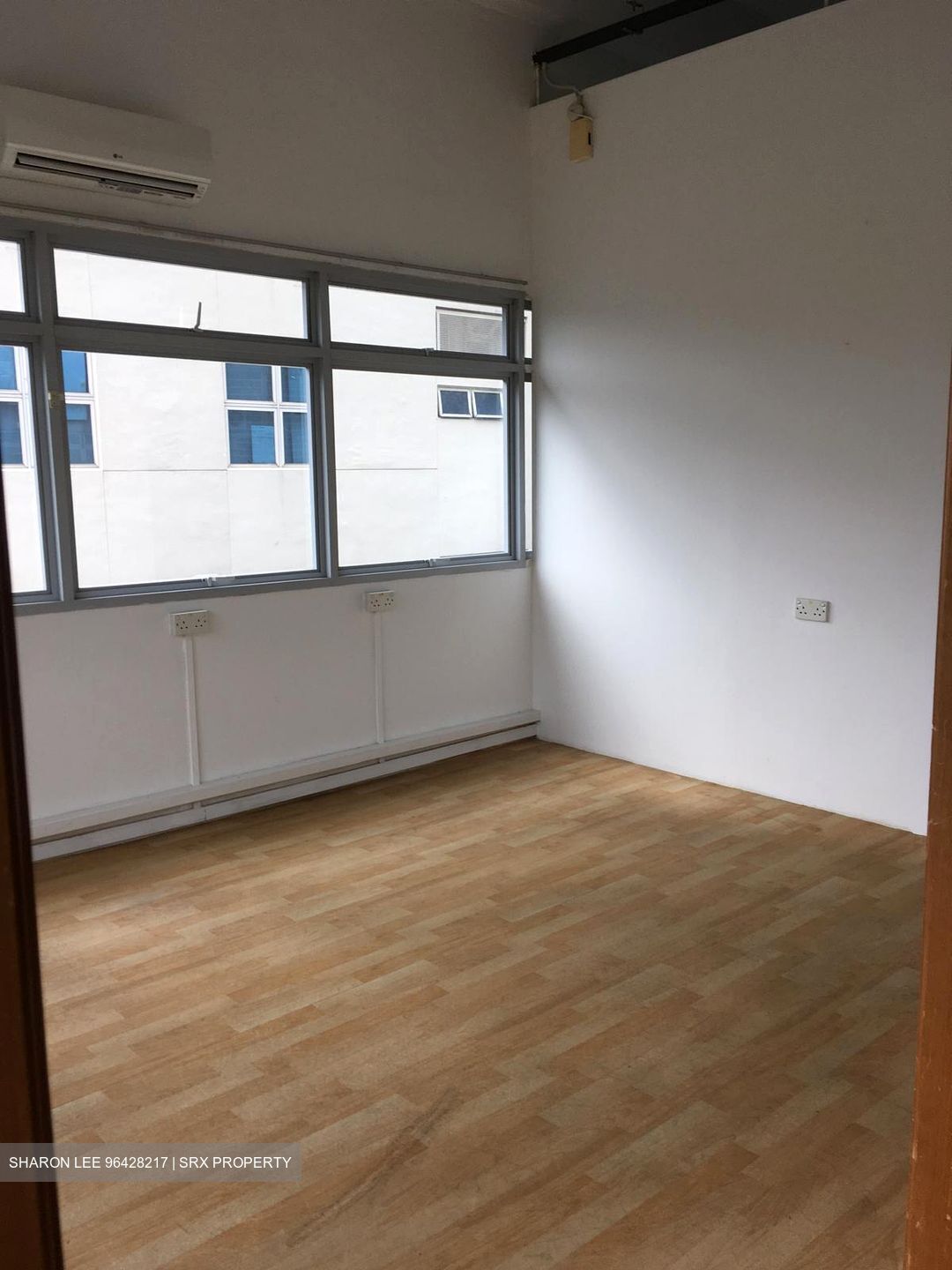 Ubi Centre (D14), Factory #497016581